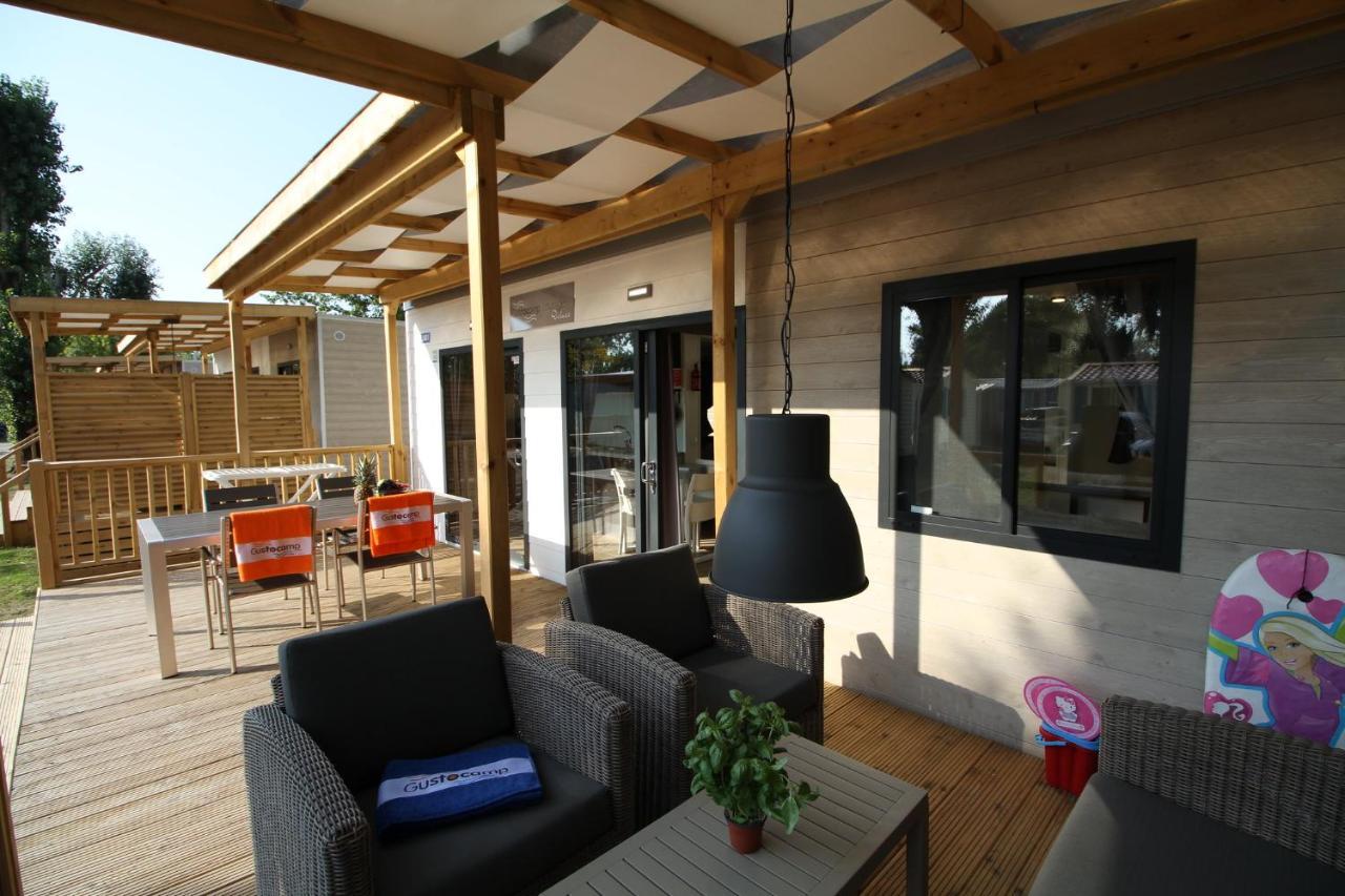 Casa Mobile Gustocamp A Caorle Hotel Exterior foto